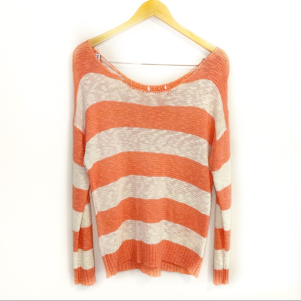 ⭐️Tobi Caught In Action Sweater Peach Stripe - Picture 4 of 8